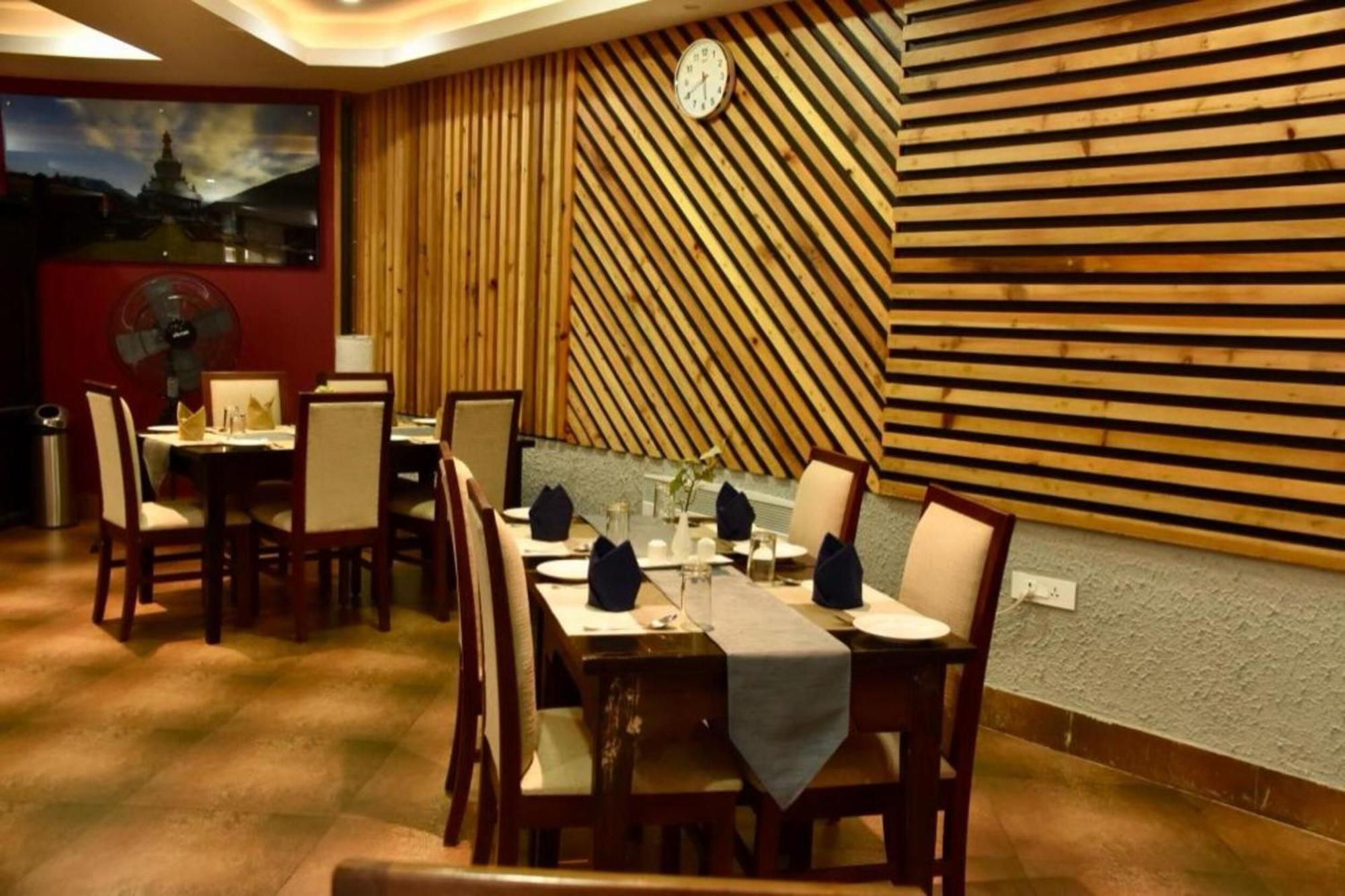 Hotel Damisa Thimphu Bagian luar foto